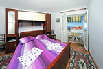 Private apartments in Makarska near the beach-Apartments Rose