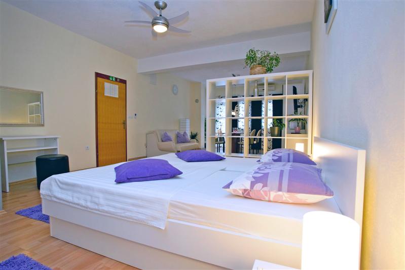 Makarska Dalmatia - Apartment for rent Anamari A2 / 09