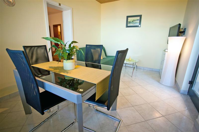 Makarska Croatia - Apartment for 4 persons Anamari A2 / 06