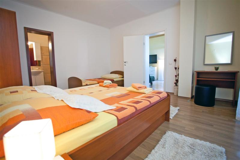 Makarska Croatia - Apartment for 4 persons Anamari A2 / 12