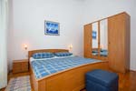 Seafront apartments in Makarska for 5 persons - Apartment Buba A1