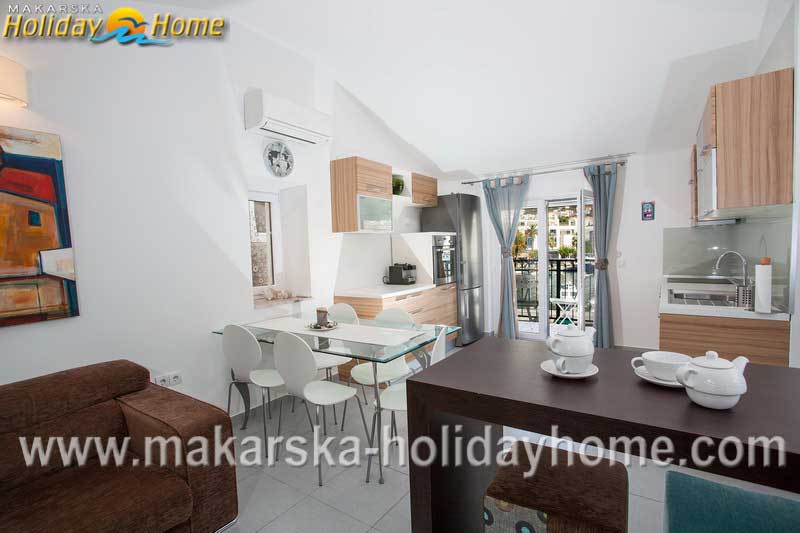 Makarska  apartman uz samo more - Apartman Bura A2 / 04