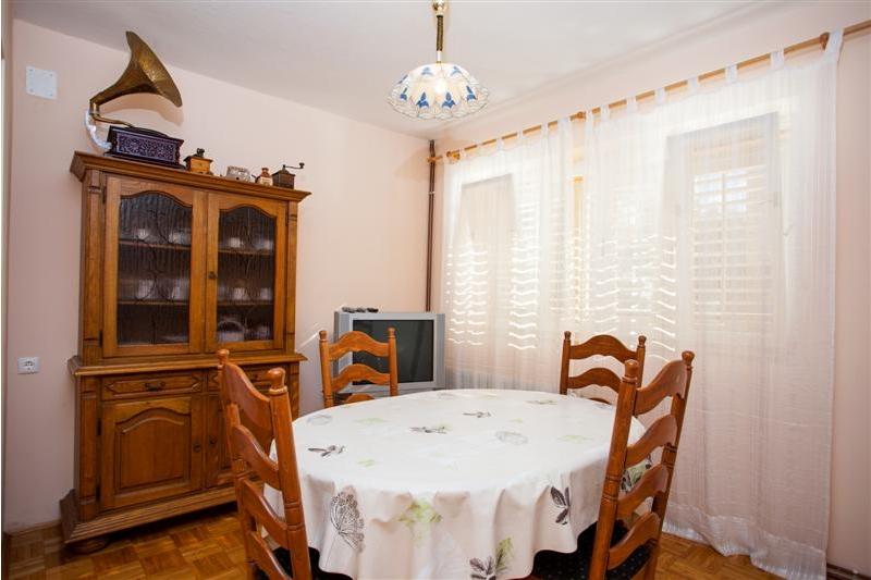 Makarska Ferienwohnung Billig  für 4 personen - Apartment Marita A4 / 04