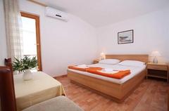 Makarska apartmani s bazenim - Apartmani Kovačić app1 /  16