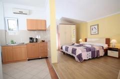 Makarska apartman s bazenom - Kovacic app2 / 06