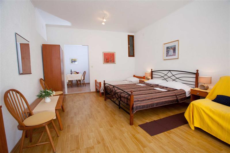 Makarska apartmani za 2 osobe - Apartman Kovacic app3 / 06