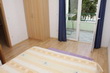 apartman pogled kroz prozor