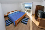 Apartments on the beach in Zaostrog - Makarska Riviera app 5