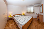 Private accommodation near the beach in Makarska 