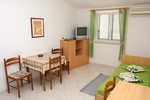 Cheap private accommodation in Makarska - Croatia