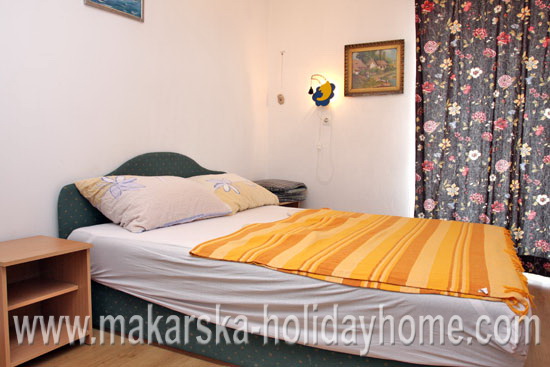 private accommodation Makarska - apartments Agnes app 1