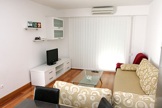 Apartments by the Sea in Makarska - Apartment Anita