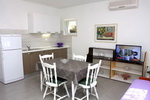 Makarska cheap apartment for 5 persons