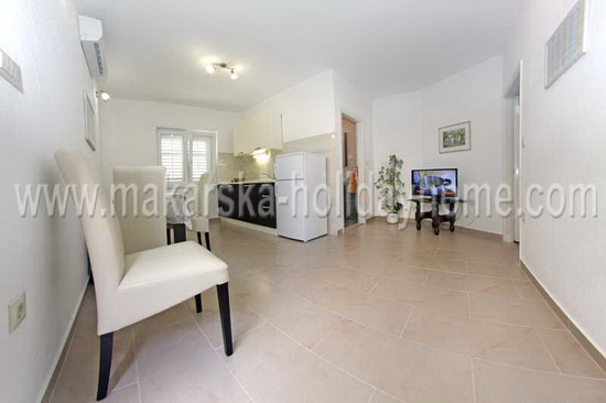 Makarska favorable apartments for rent - Apartment Denis