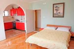 Drasnice apartments by the sea - Apartments Kadijevic