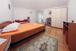 Private apartments in Makarska near the beach-Apartments Rose