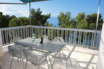 Apartments by the sea Makarska