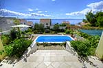 Ferienhaus mit pool in Makarska