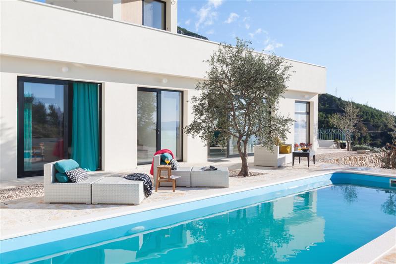 Kroatien Ferienhaus mit privatem Pool Makarska - Villa Lovreta / 02