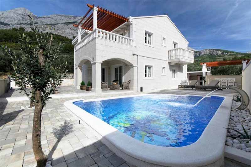 Makarska Kroatien Ferienhaus mit Pool - Villa Oliver / 01